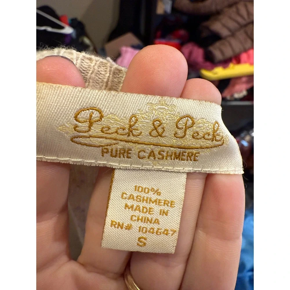 Peck & Peck wrap yourself
